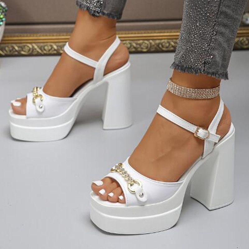 Yeni 2026 Yaz Ürünleri Kare Bu - Casual Sandal Leather incelemesi ve fiyatı